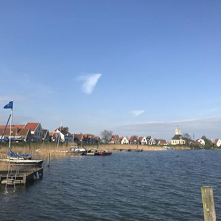Amsterdam Village Hotel Bagian luar foto